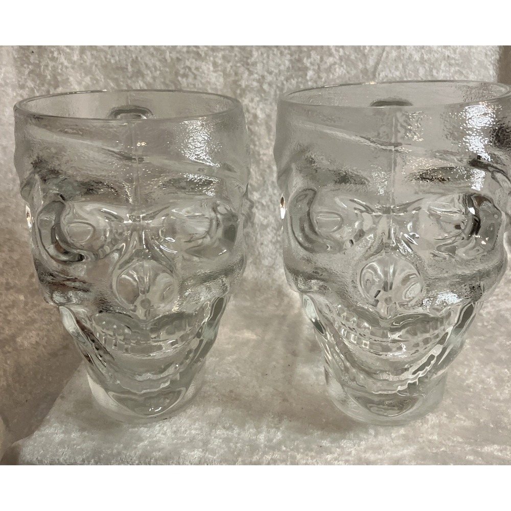 2 Pirate Skull Treasure Island Heavy Clear Glass Mugs 32oz. Luminarc Halloween